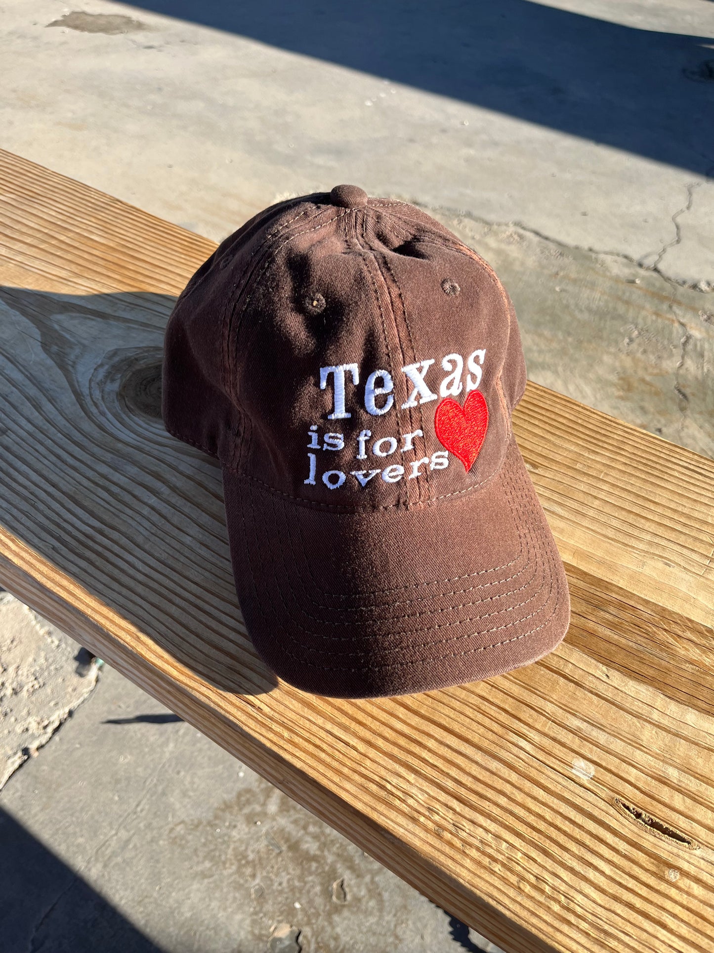 TEXAS IS FOR LOVERS - RUST BROWN